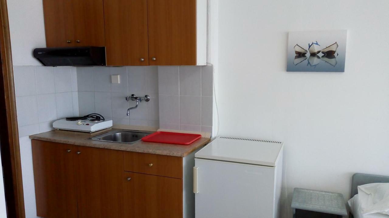 Argo Studios Neoi Poroi Bagian luar foto